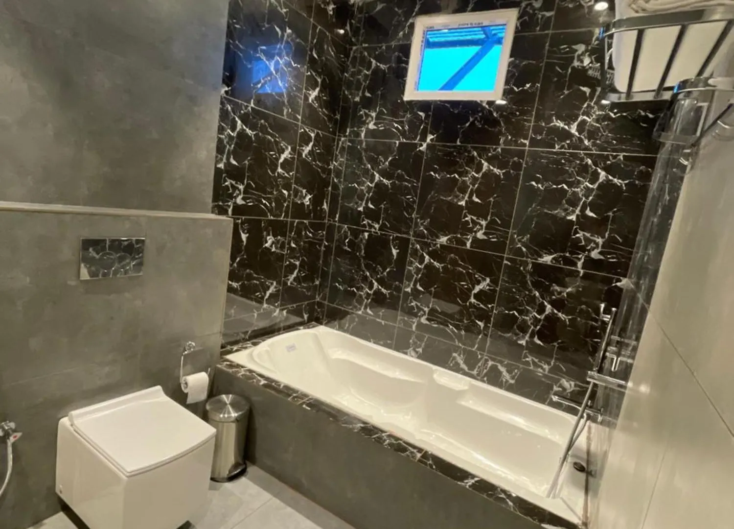 Wells Inn Hotel Varanasi