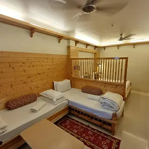 Hotel Temple On Ganges, Benares